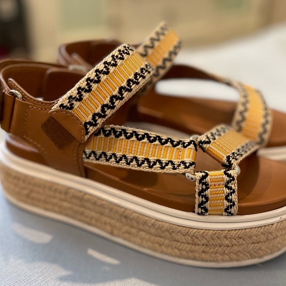 Prada platform sandal - Picture 4 of 8